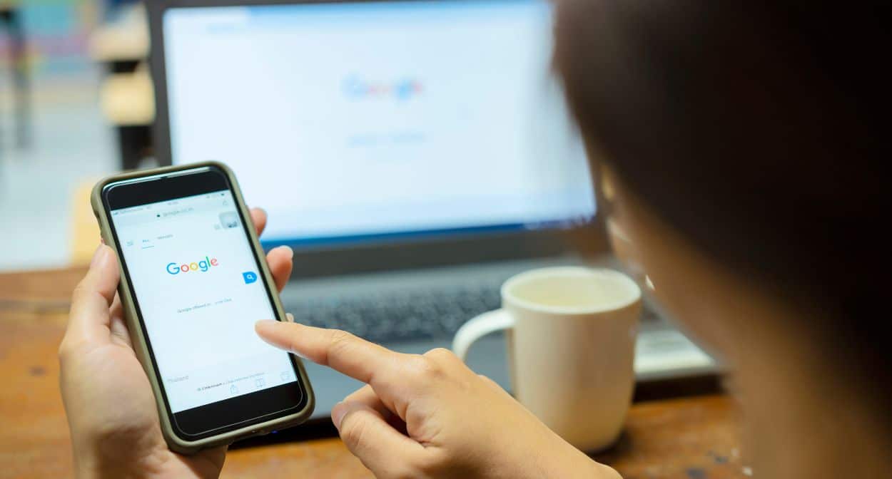 Googles Mobile-First Indexing and Its Implications